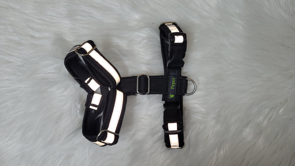 Führgeschirr Gr. S mit Reflektorband (aus 25 mm breitem Gurtband) mit Metall Schiebern